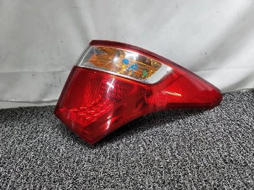 Right outer rear tail light assembly (OEM) 92402 3J000 compatible with Hyundai Veracruz 2008