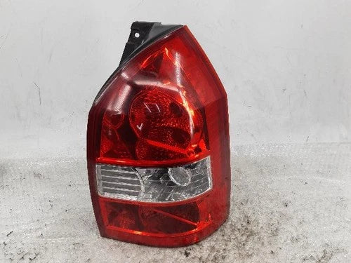 Right rear combination tail light assembly OEM 92402 2E000 compatible with Hyundai Tucson 2005