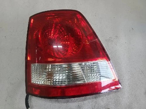 Used OEM Part - Tail light assembly compatible with Kia Sorento 2003, genuine OEM replacement part 92401 3E000