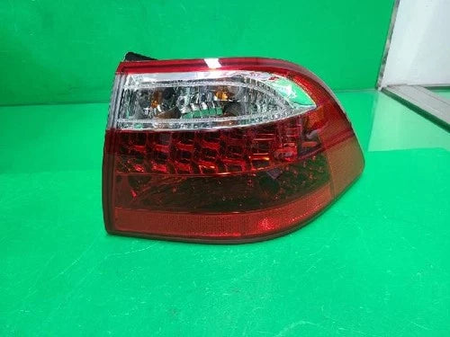 Luz trasera / calavera combinada derecha Kia 2008 OEM 92402 2G100