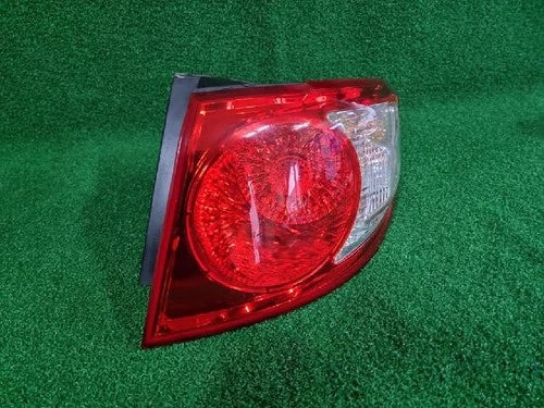 Rear combination tail light Hyundai Santa FE 2008 (right side/passenger side) Outer OEM 92402 2B000