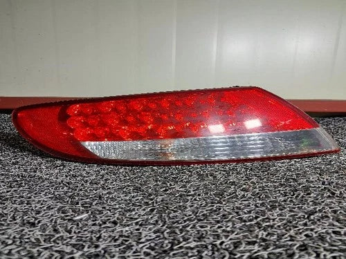 Left rear combination tail light assembly compatible with Hyundai Azera 2009, genuine OEM replacement part 92401 3L002