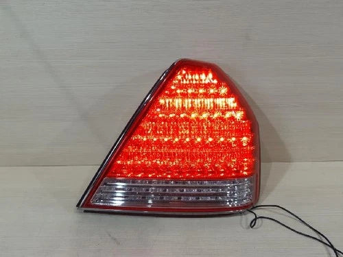 Rear combination tail light assembly Hyundai right (passenger side) 924023B501