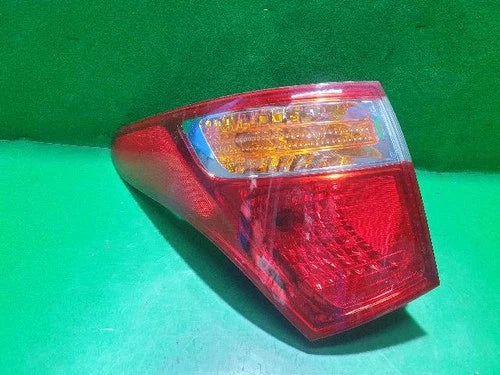 Left outer rear tail light assembly compatible with Hyundai Veracruz 2009, genuine OEM replacement part 92401 3J000