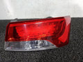 Conjunto de faro/calavera trasero exterior derecho Kia 2010 OEM 92402 1M300