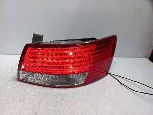 Right outer rear tail light assembly compatible with Hyundai NF 2009, genuine OEM replacement part 924023K540
