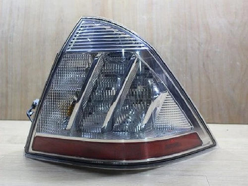 Right rear tail light assembly compatible with Ford Taurus 2009, genuine OEM replacement part 8T53-13B504-A