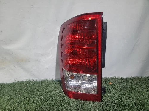 Left rear tail light assembly compatible with Kia Sedona 2008, LH OEM 92401, 4J000