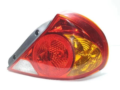 Kia Spectra 2003 Right rear combination tail light assembly OEM 0K2N1 51150A