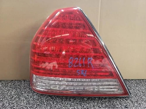 Rear tail light genuine Hyundai Equus 2007, part number 92401 3B700