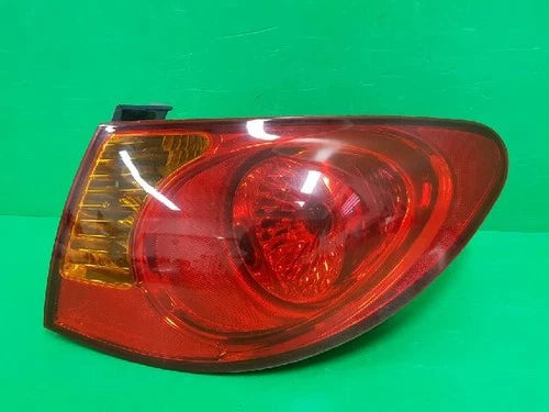 Rear combination tail light (right side) for Hyundai Elantra 2008, genuine OEM replacement part 92402 2H000