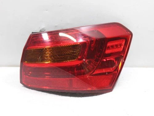 Right outer rear tail light assembly (OEM) 92402 3R000 compatible with Kia Cadenza 2011