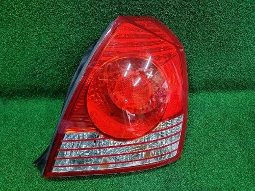 Conjunto de faro/calavera trasero derecho combinado OEM 92402 2D500 para Hyundai Elantra 2004