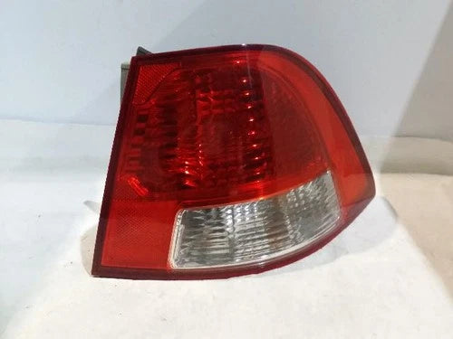 Kia LPI LX20 2009 Right rear combination tail light OEM 92402 2G600