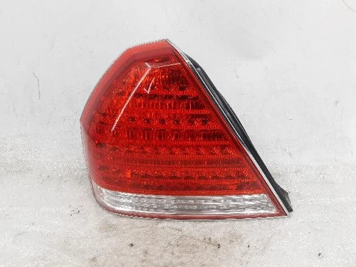 Left rear tail light assembly compatible with Hyundai Equus 2007, genuine OEM replacement part 92401 3B501