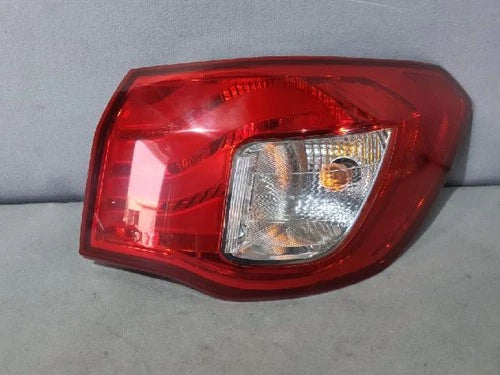 Kia Cadenza 2011 rear assembly tail light outer right (RH) OEM 92402 1M400