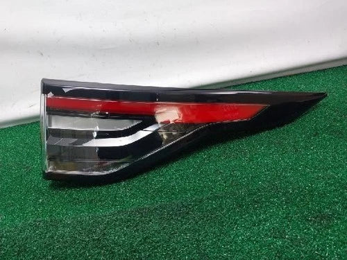 Rear tail light assembly compatible with Land Rover Discovery5 3.0 TD6 HSE 2018 OEM HY32-13404-AF
