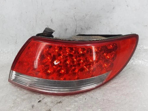 Right rear tail light compatible with Hyundai Azera 2009, genuine OEM replacement part 92402 3L002