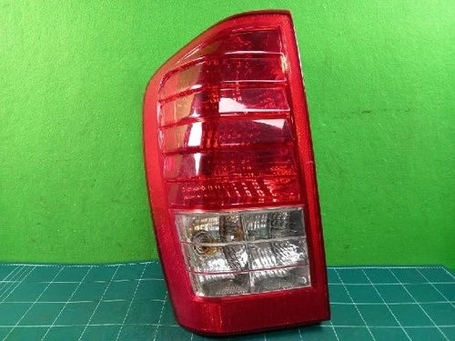 Left rear tail light assembly compatible with Kia Carnival 2011, genuine OEM replacement part 92401 4J000