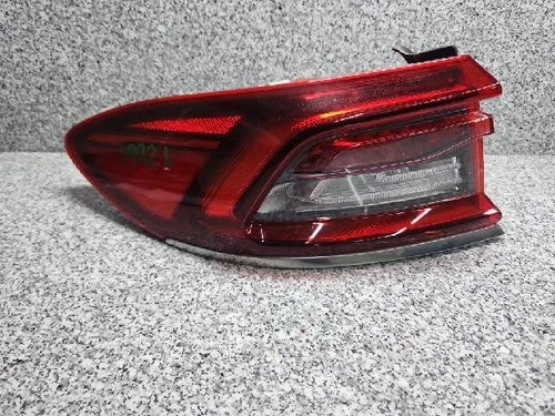 Used OEM Part - Combination Tail Light Assembly (outer left) compatible with Hyundai Azera 2019, OEM 92401G8010