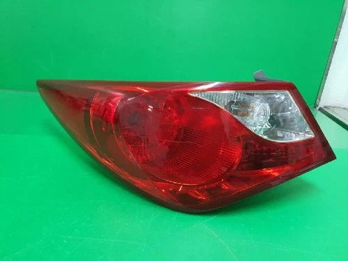 Left outer rear tail light assembly compatible with Hyundai YF 2013, genuine OEM replacement part 92401 3S010