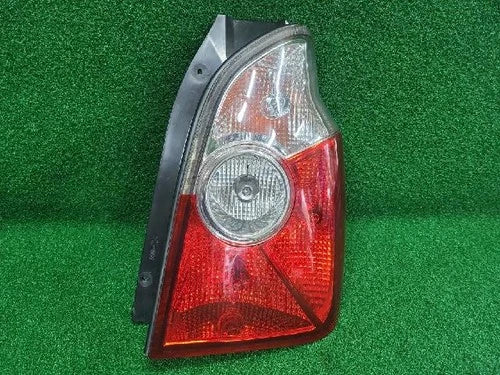 Right rear combination tail light assembly compatible with Hyundai Terracan 2001, genuine OEM replacement part 92402 H1010