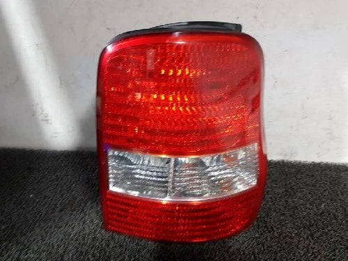 Kia Sedona 2003, Tail Light right combination, RH genuine OEM 1K53A, 51150