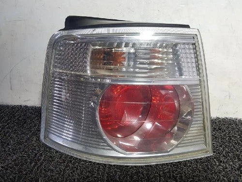 Kia X-TREK 2004 - Combination Tail Light right left genuine OEM 0K2FB 51160A