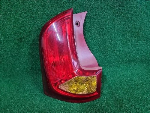 Right rear combination tail light assembly OEM 92402 1Y000 compatible with Kia Picanto 2013