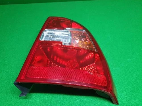 Right rear tail light assembly compatible with Kia Sportage 2009, genuine OEM replacement part 92402 1F500