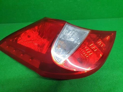 Left rear combination tail light assembly compatible with Hyundai Accent 2012, genuine OEM replacement part 92401 1R200