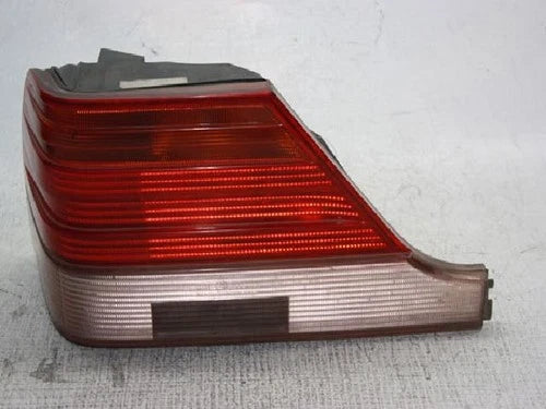 Mercedes Benz 1995 Luz trasera / calavera izquierda (lado del conductor) OEM 199281