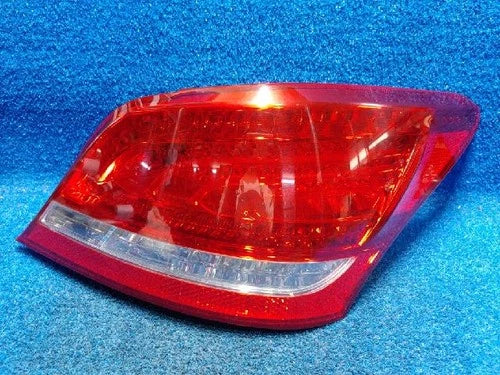 Conjunto de faro/calavera trasero derecho combinado para Hyundai Equus 2010, OEM 92402 3N000