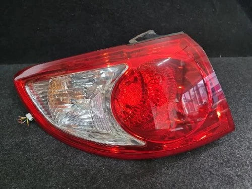 Rear combination tail light (outer) left compatible with Hyundai Santa Fe 2006, genuine OEM replacement part 92401 2B000