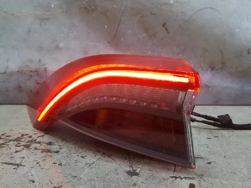 Used OEM Part - Combination Tail Light Assembly (outer left) compatible with Hyundai Azera 2020, OEM 92401G8500