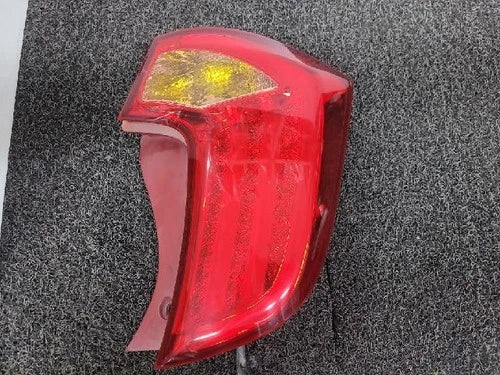 Right rear combination tail light assembly OEM 92402 1Y300 compatible with Kia Picanto 2016