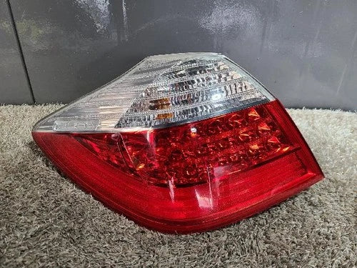 Left rear tail light assembly compatible with Hyundai Genesis Coupe 2008, genuine OEM replacement part 924013M000