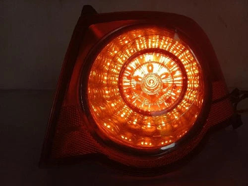 Volkswagen 2007 Luz trasera / calavera combinada (lado derecho/del pasajero) OEM 3C5945096C